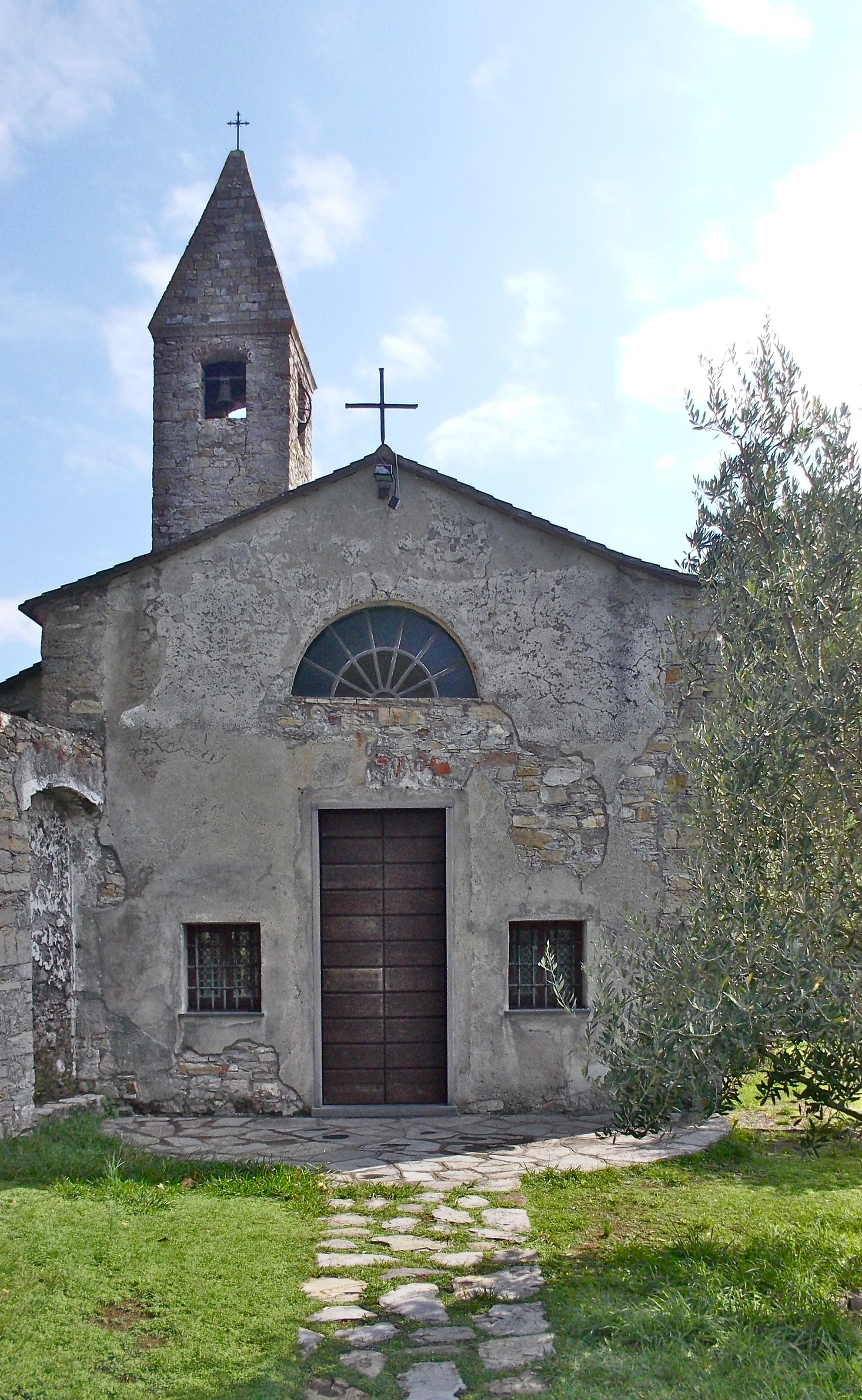 la chiesa millenaria di Ruta