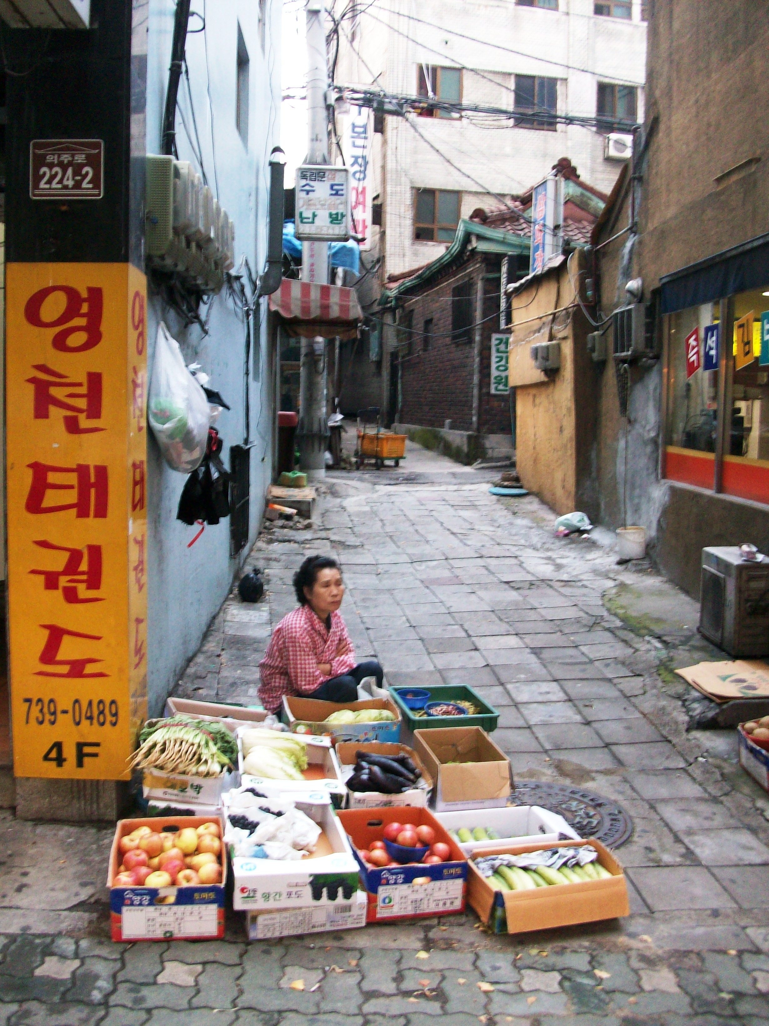 street market